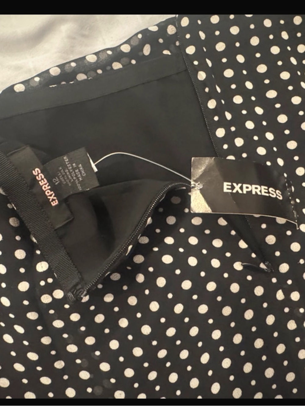 NWT Express Black and White Polka Dot A-Line Skirt L - Picture 5 of 5
